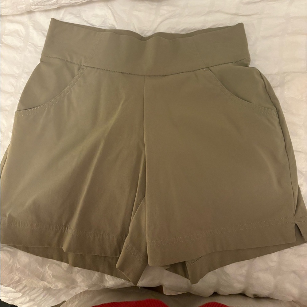 women’s columbia shorts